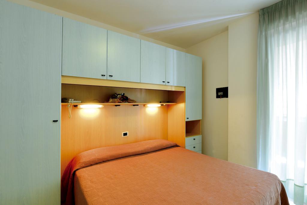 Hotel Residence Margherita Tortoreto Ruang foto