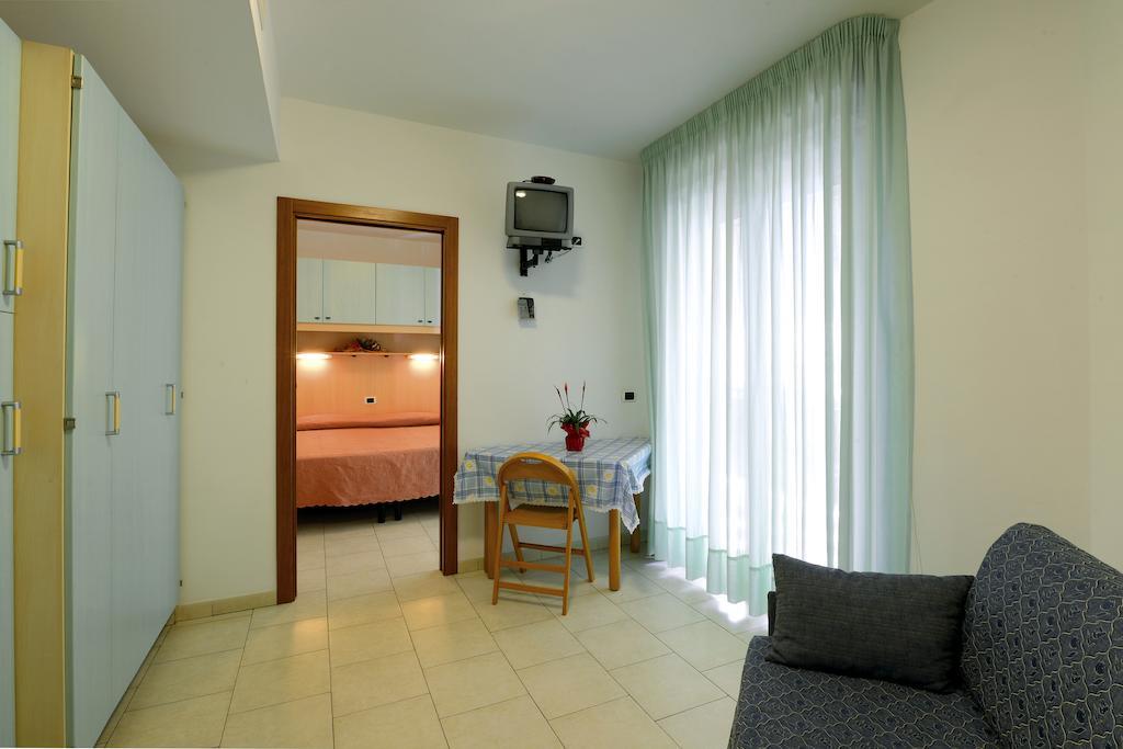 Hotel Residence Margherita Tortoreto Ruang foto